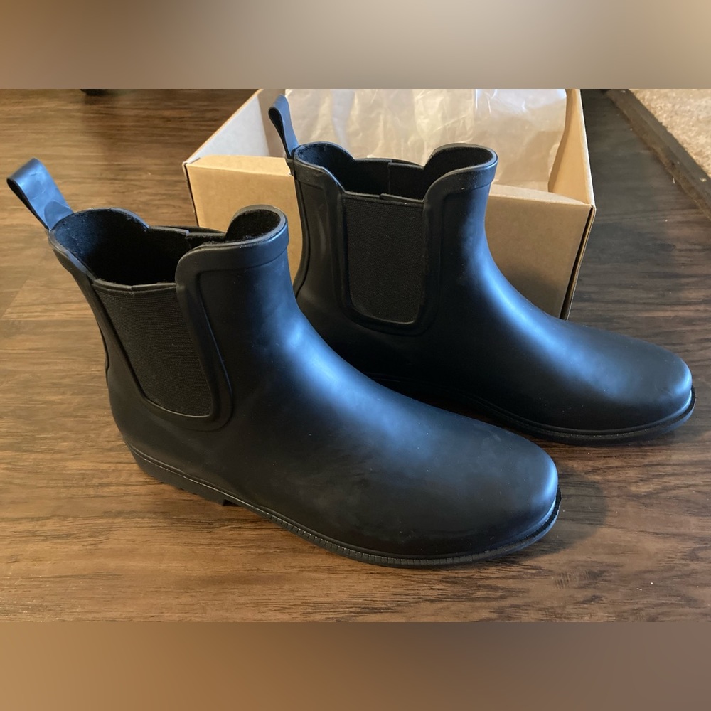 Chelsea Rain Boots J. Crew Women’s Size 10 Black